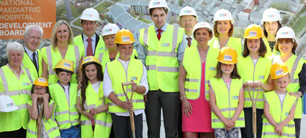 Minister for Health Simon Harris, Minister Catherine Byrne, CEOs from all the hospitals involved, Tallaght Hospital Deputy CEO and HMI President Lucy Nugent, along with a group of young people, who are current users of paediatric services, visited the site to mark the occasion of the turning of the first sod.